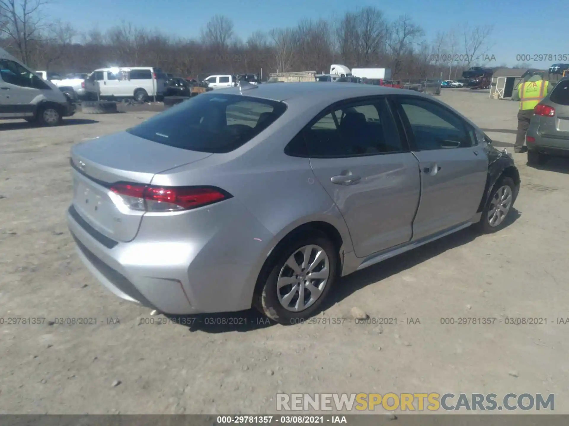 4 Photograph of a damaged car 5YFEPMAE2MP170052 TOYOTA COROLLA 2021