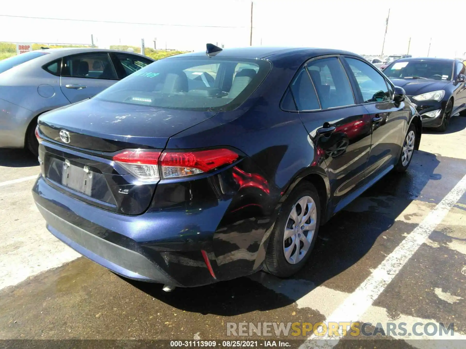 4 Photograph of a damaged car 5YFEPMAE2MP170620 TOYOTA COROLLA 2021