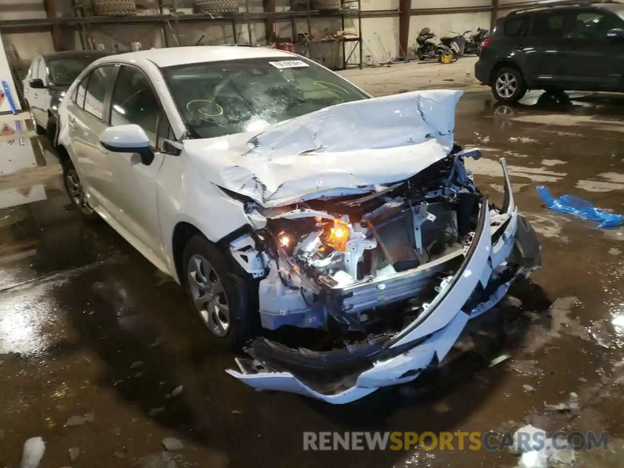 1 Photograph of a damaged car 5YFEPMAE2MP171475 TOYOTA COROLLA 2021