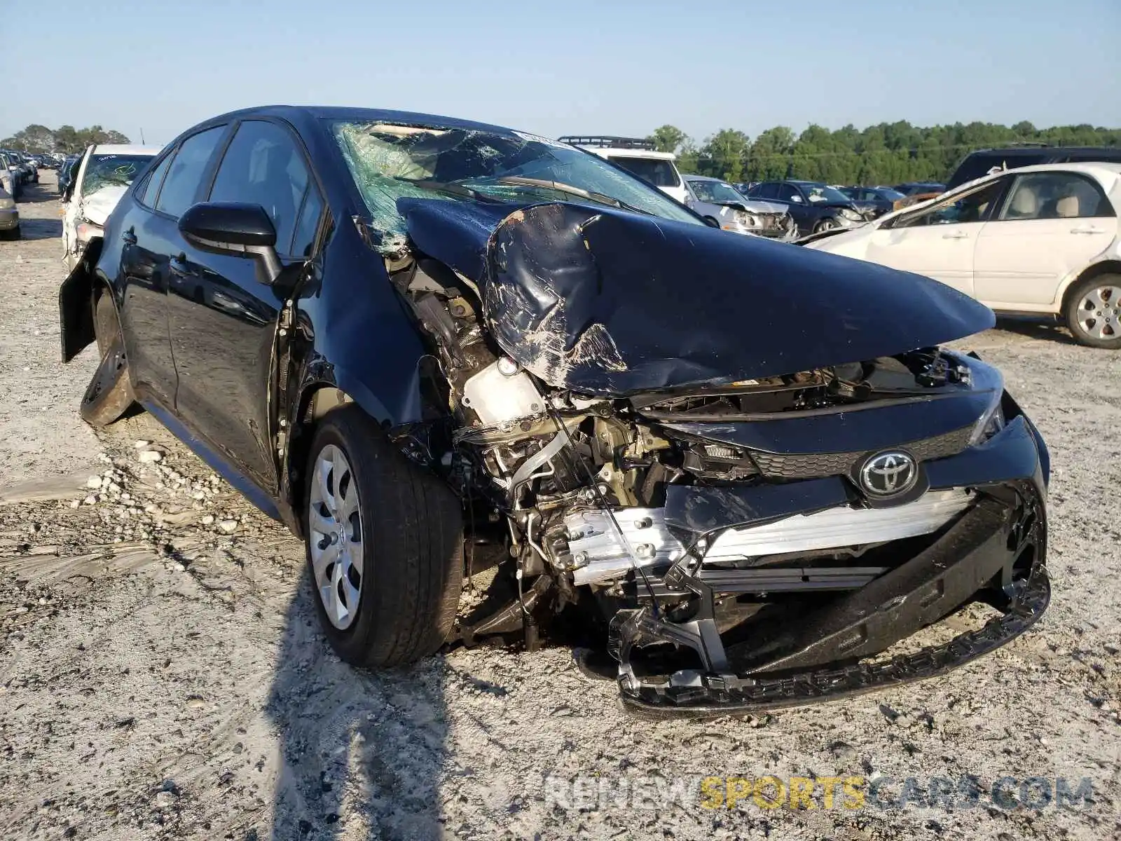 1 Photograph of a damaged car 5YFEPMAE2MP171654 TOYOTA COROLLA 2021