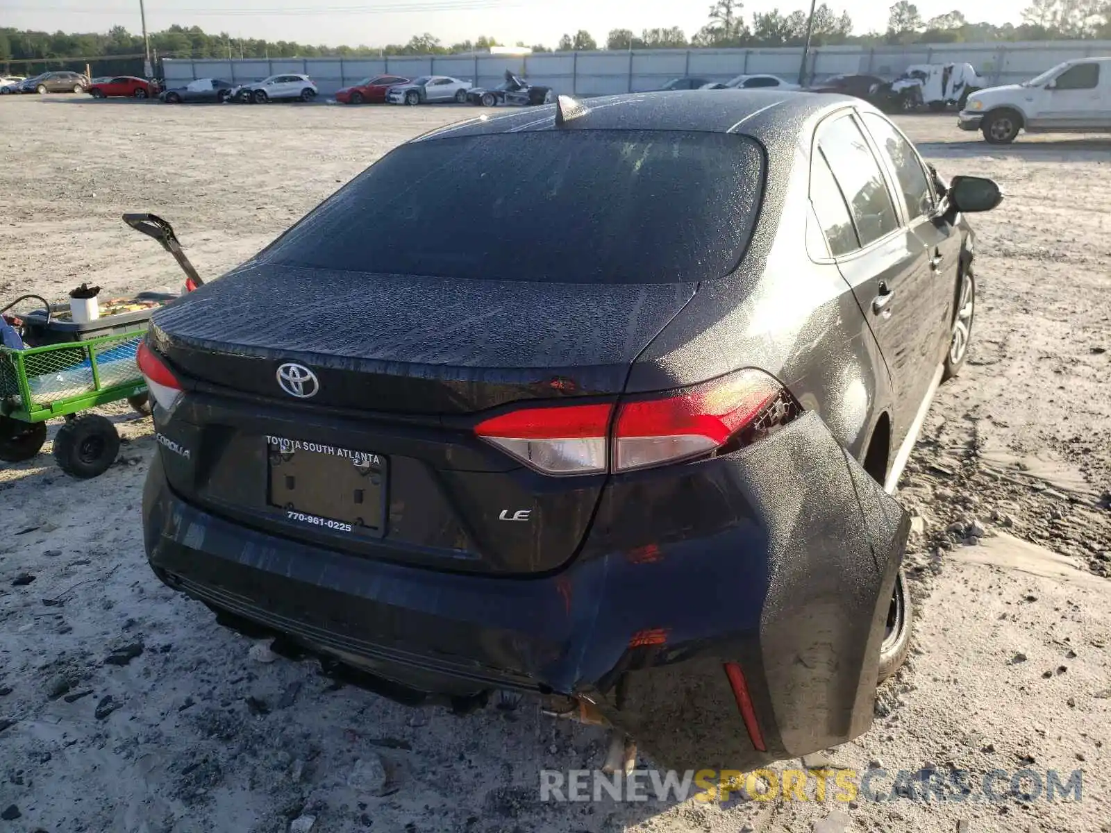 4 Photograph of a damaged car 5YFEPMAE2MP171654 TOYOTA COROLLA 2021