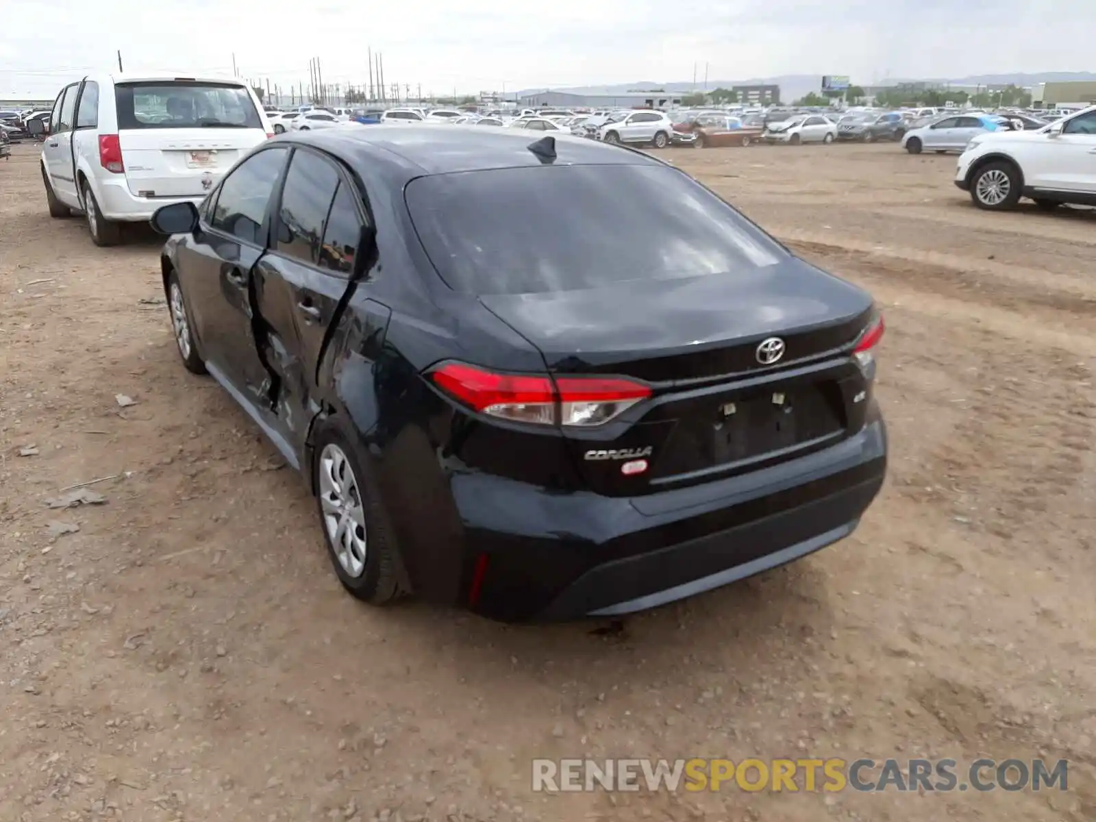 3 Photograph of a damaged car 5YFEPMAE2MP172870 TOYOTA COROLLA 2021