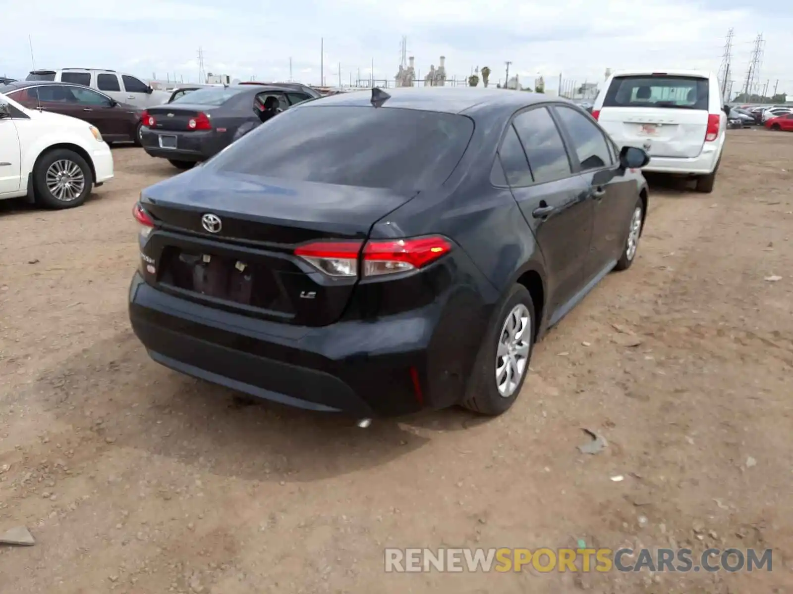 4 Photograph of a damaged car 5YFEPMAE2MP172870 TOYOTA COROLLA 2021