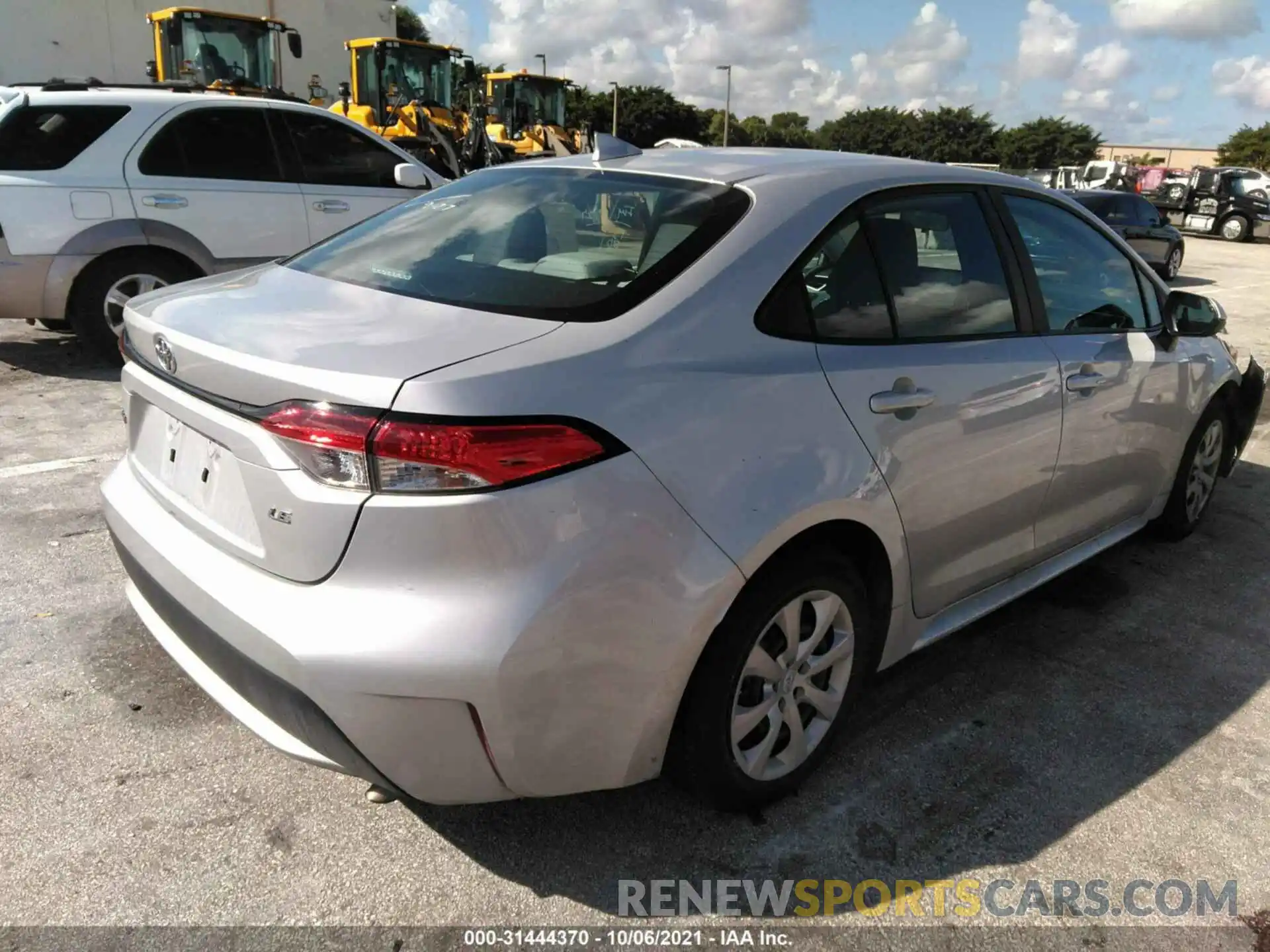 4 Photograph of a damaged car 5YFEPMAE2MP179558 TOYOTA COROLLA 2021