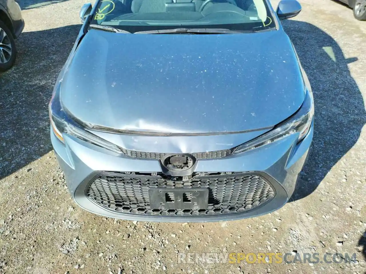 9 Photograph of a damaged car 5YFEPMAE2MP182752 TOYOTA COROLLA 2021