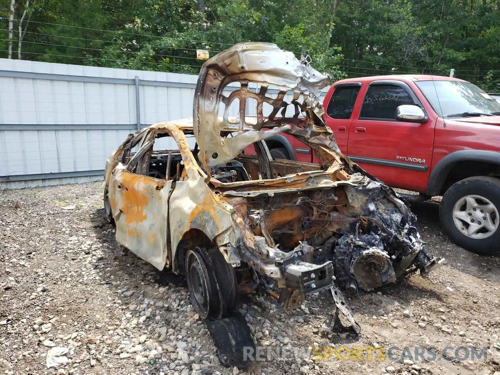 1 Photograph of a damaged car 5YFEPMAE2MP183111 TOYOTA COROLLA 2021