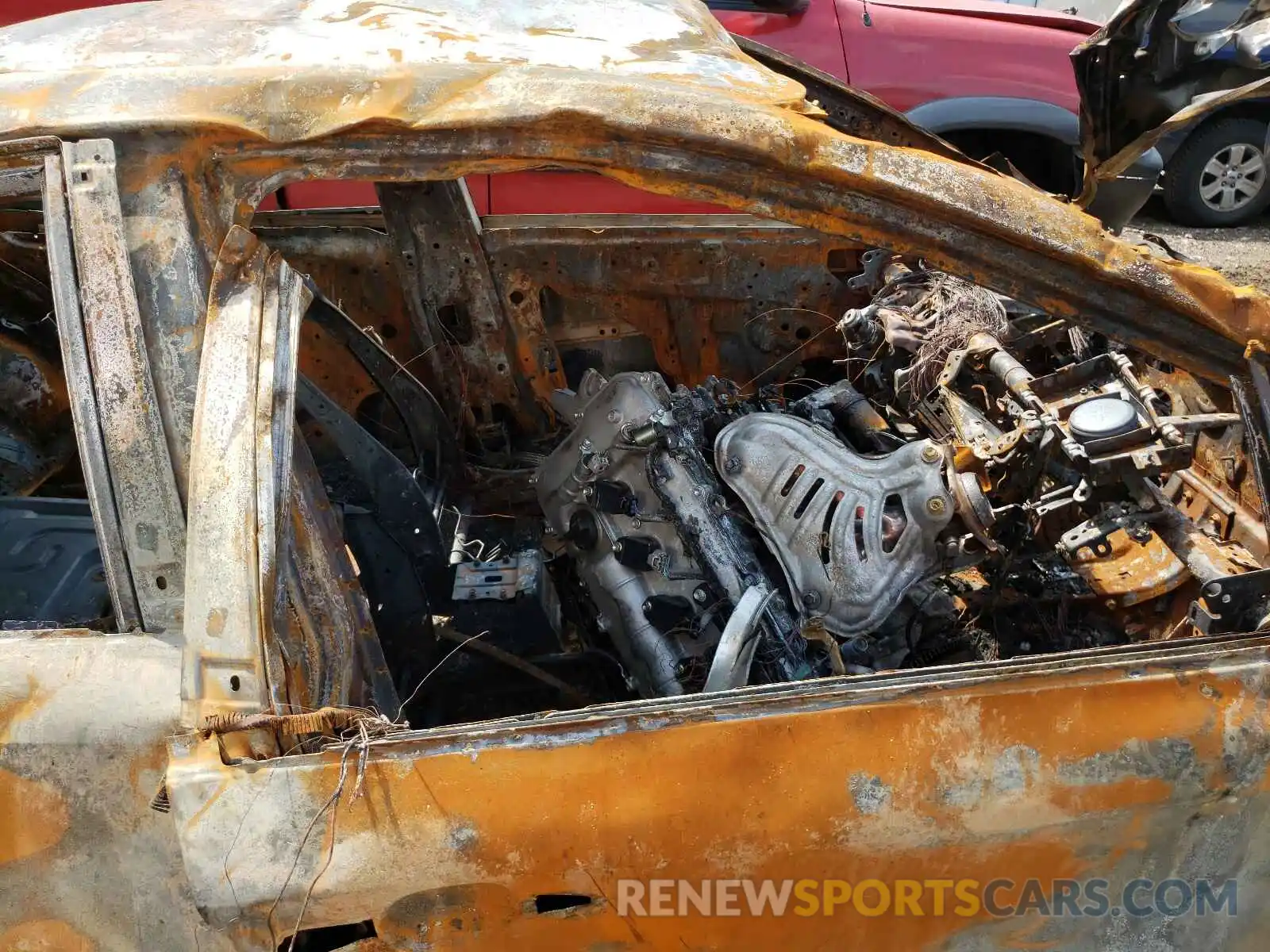 5 Photograph of a damaged car 5YFEPMAE2MP183111 TOYOTA COROLLA 2021