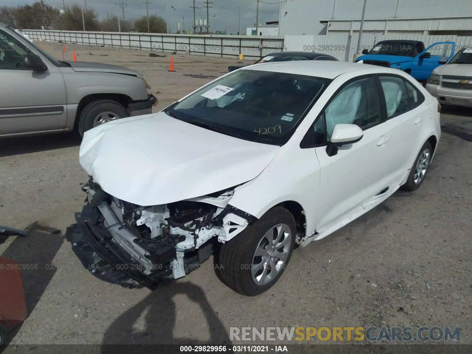 2 Photograph of a damaged car 5YFEPMAE2MP184209 TOYOTA COROLLA 2021