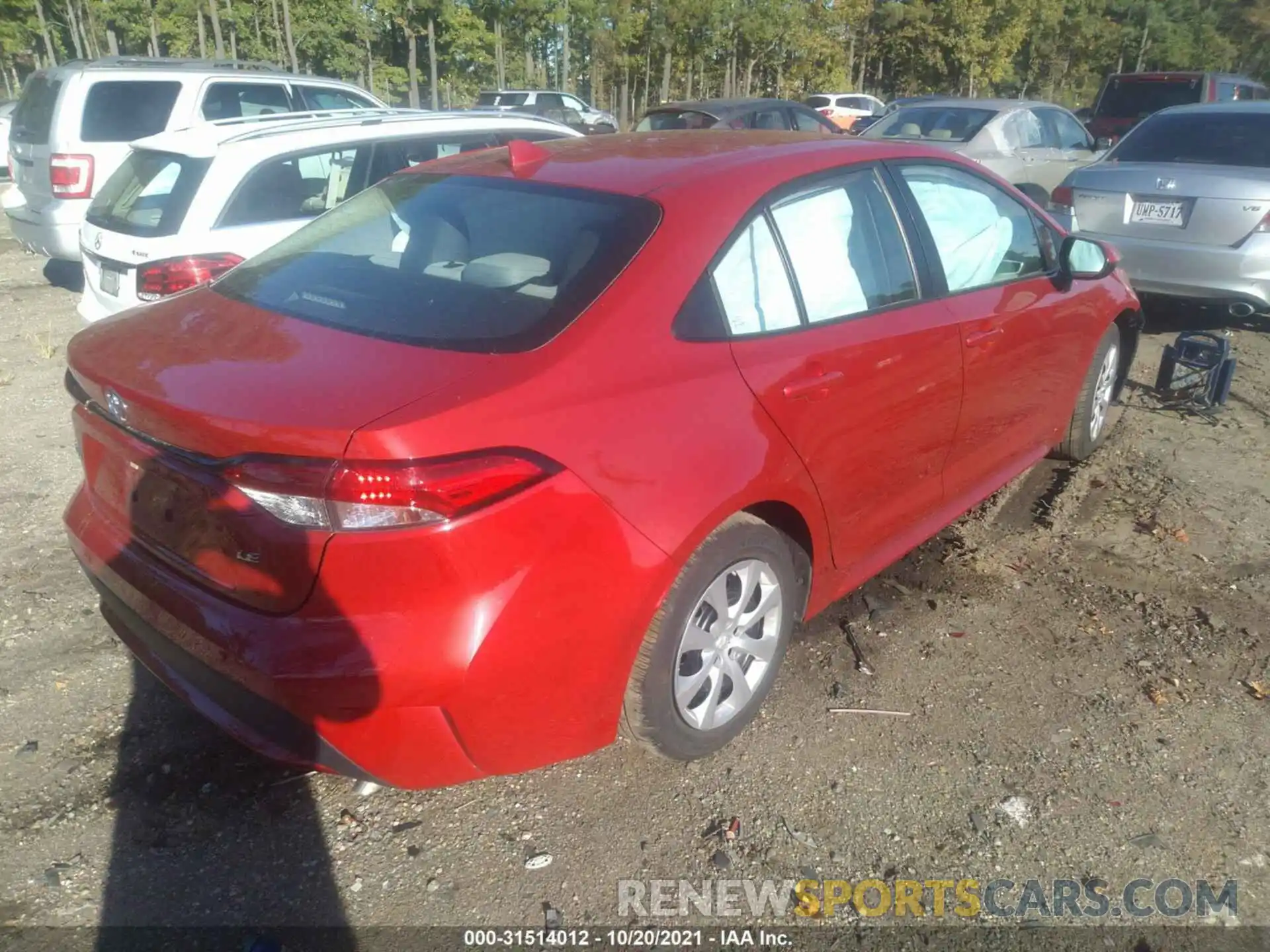 4 Photograph of a damaged car 5YFEPMAE2MP187675 TOYOTA COROLLA 2021