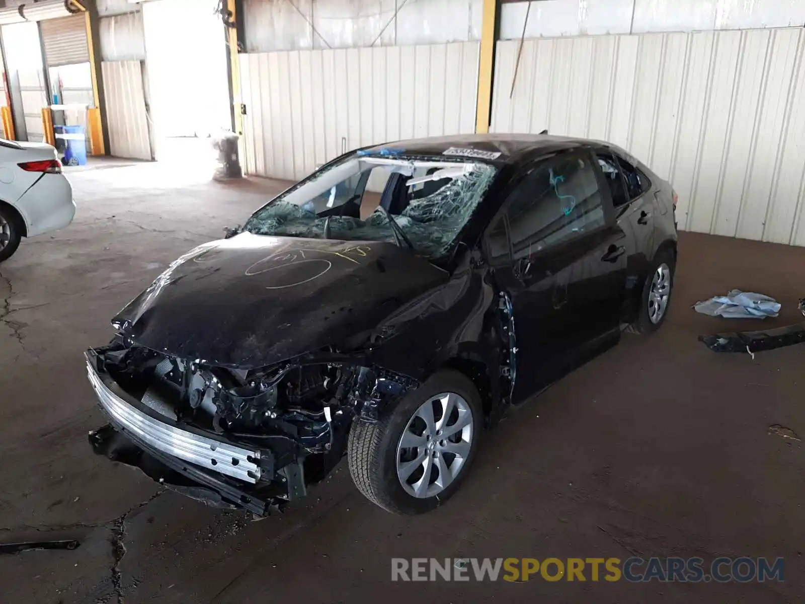 2 Photograph of a damaged car 5YFEPMAE2MP192696 TOYOTA COROLLA 2021