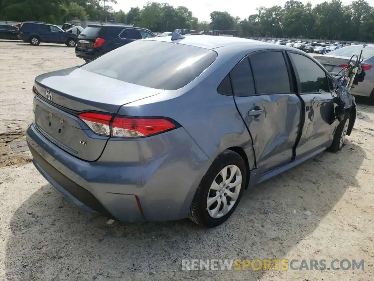 4 Photograph of a damaged car 5YFEPMAE2MP193668 TOYOTA COROLLA 2021