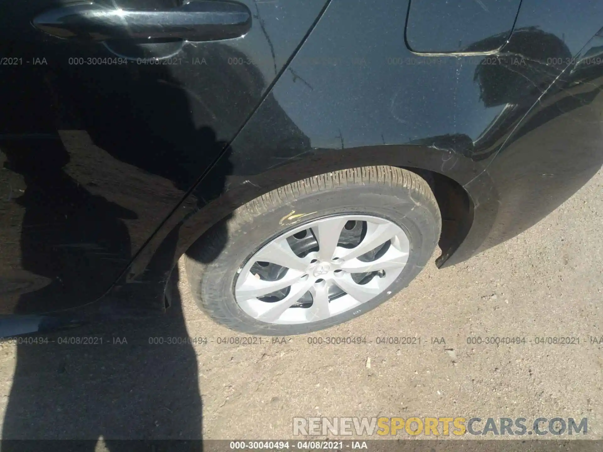 14 Photograph of a damaged car 5YFEPMAE2MP193685 TOYOTA COROLLA 2021