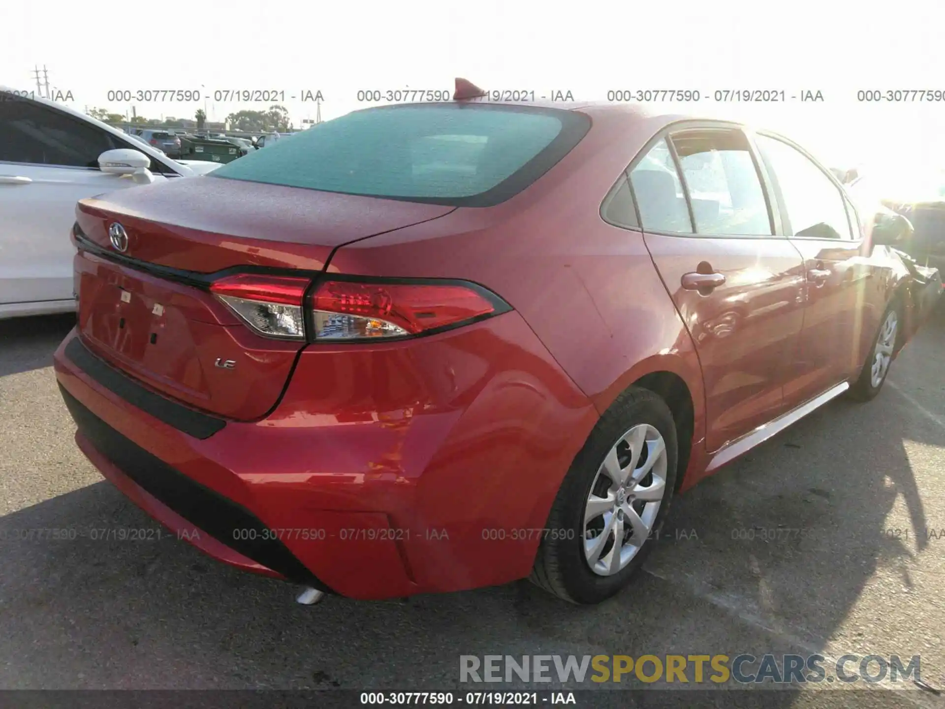 4 Photograph of a damaged car 5YFEPMAE2MP194044 TOYOTA COROLLA 2021