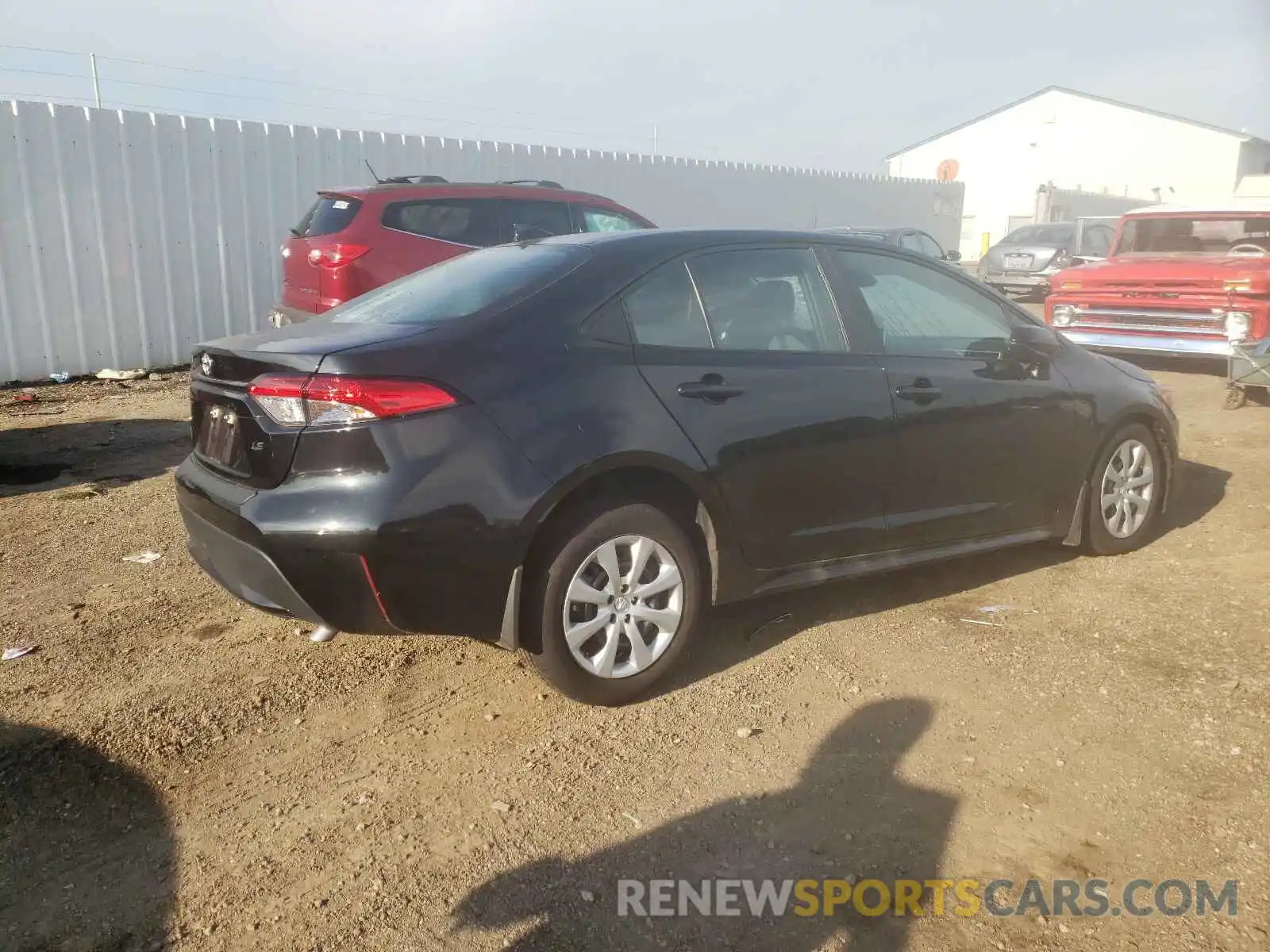 4 Photograph of a damaged car 5YFEPMAE2MP194125 TOYOTA COROLLA 2021