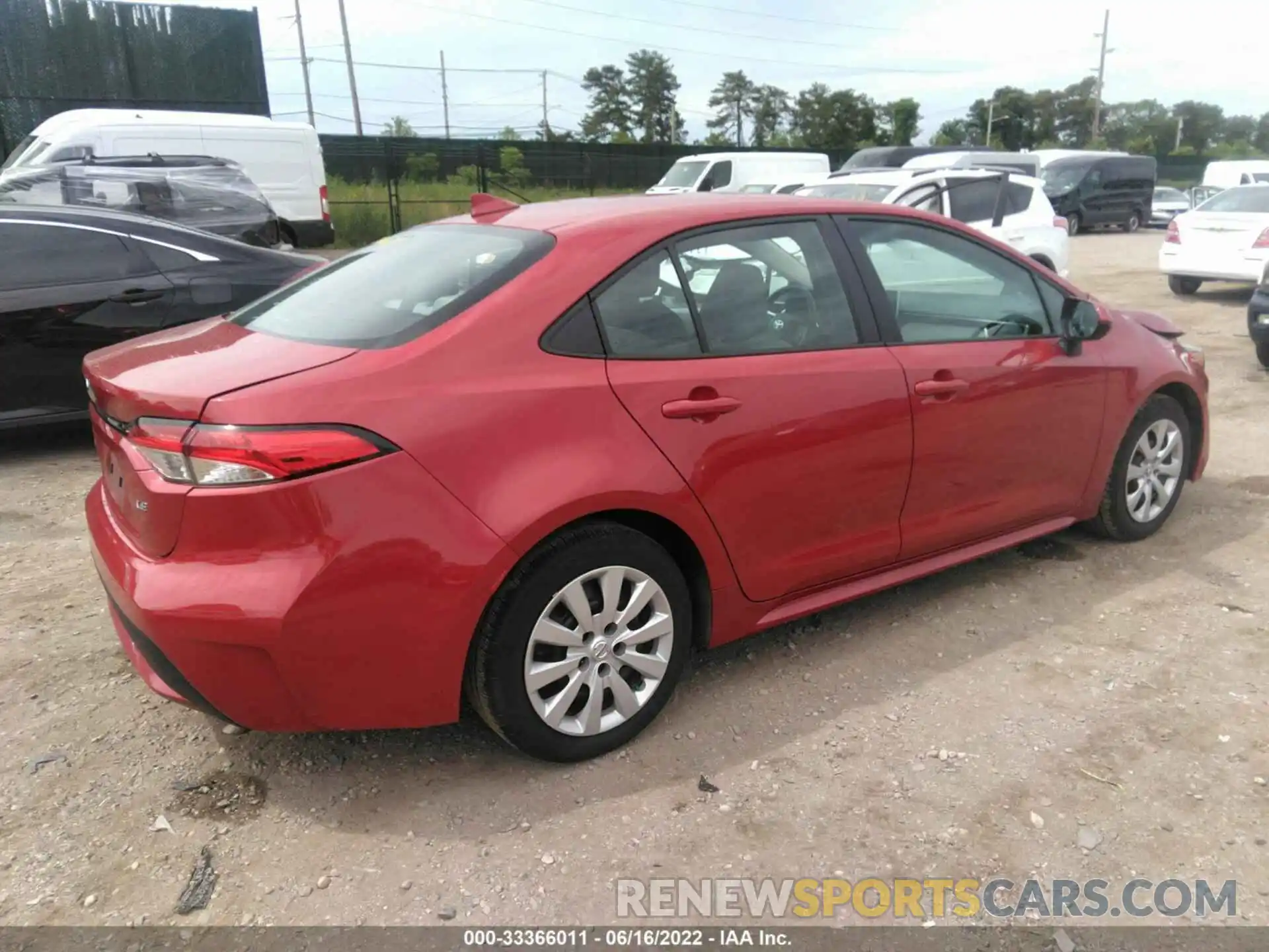 4 Photograph of a damaged car 5YFEPMAE2MP196053 TOYOTA COROLLA 2021