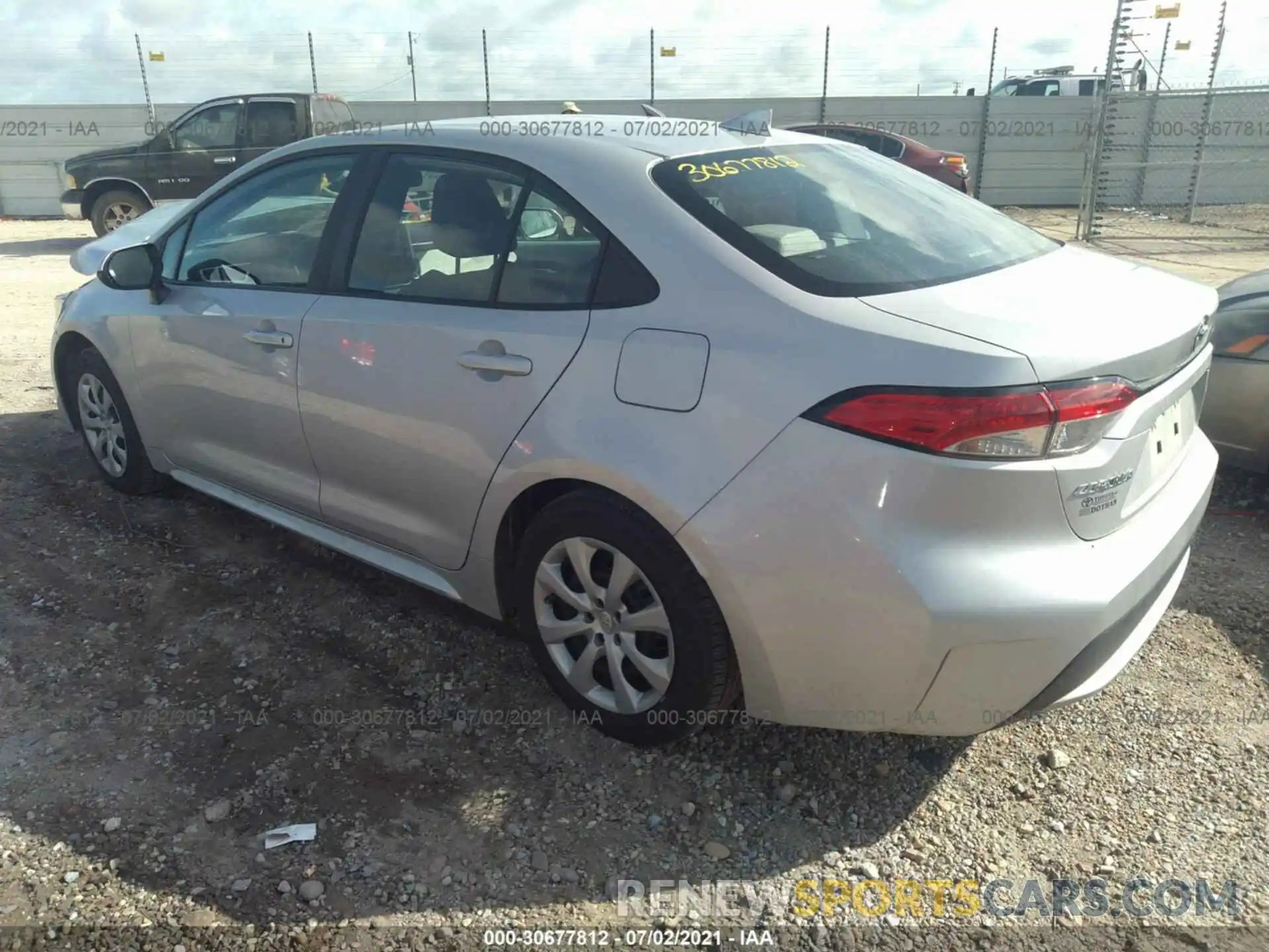 3 Photograph of a damaged car 5YFEPMAE2MP196425 TOYOTA COROLLA 2021