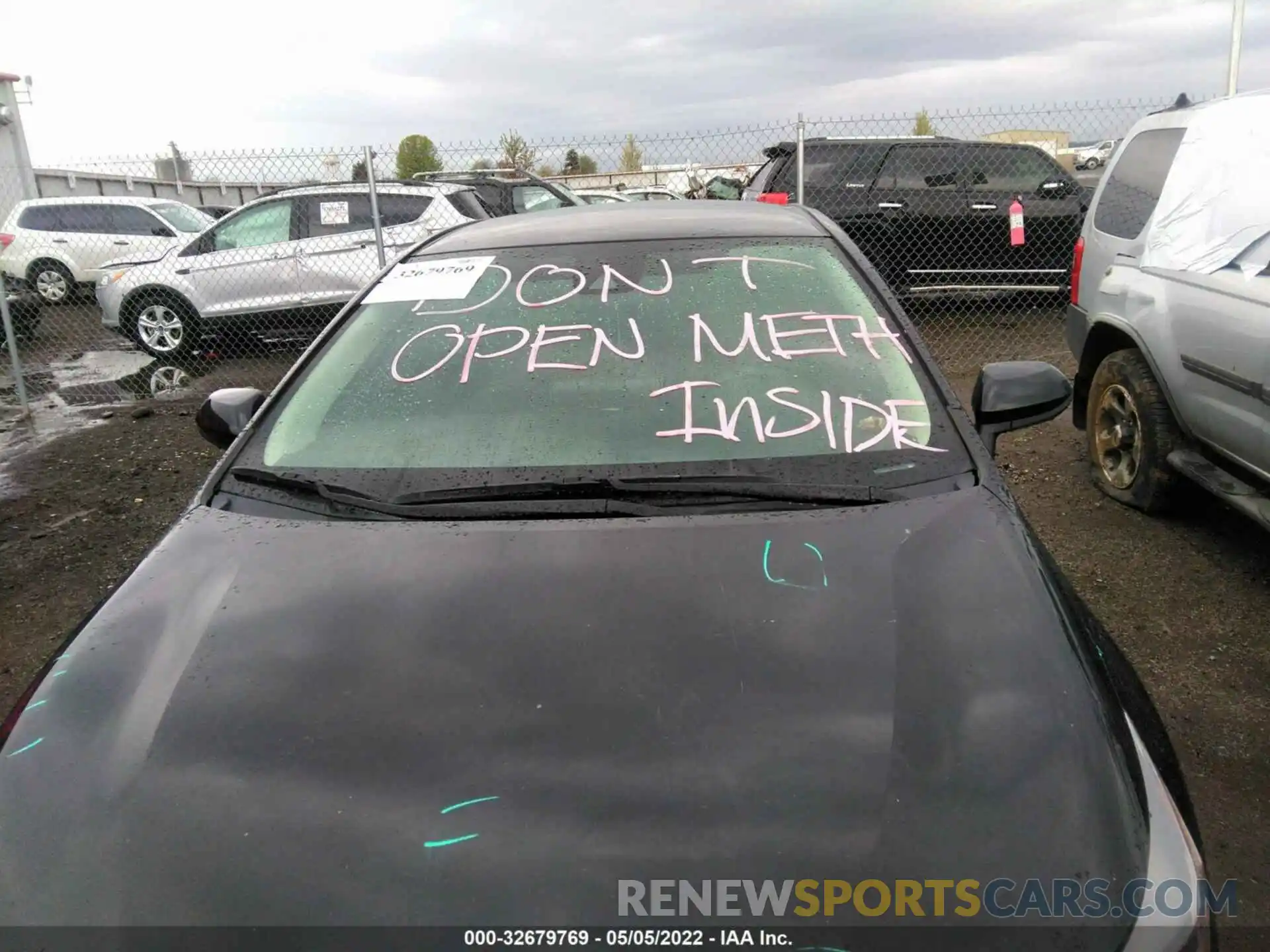 11 Photograph of a damaged car 5YFEPMAE2MP196702 TOYOTA COROLLA 2021