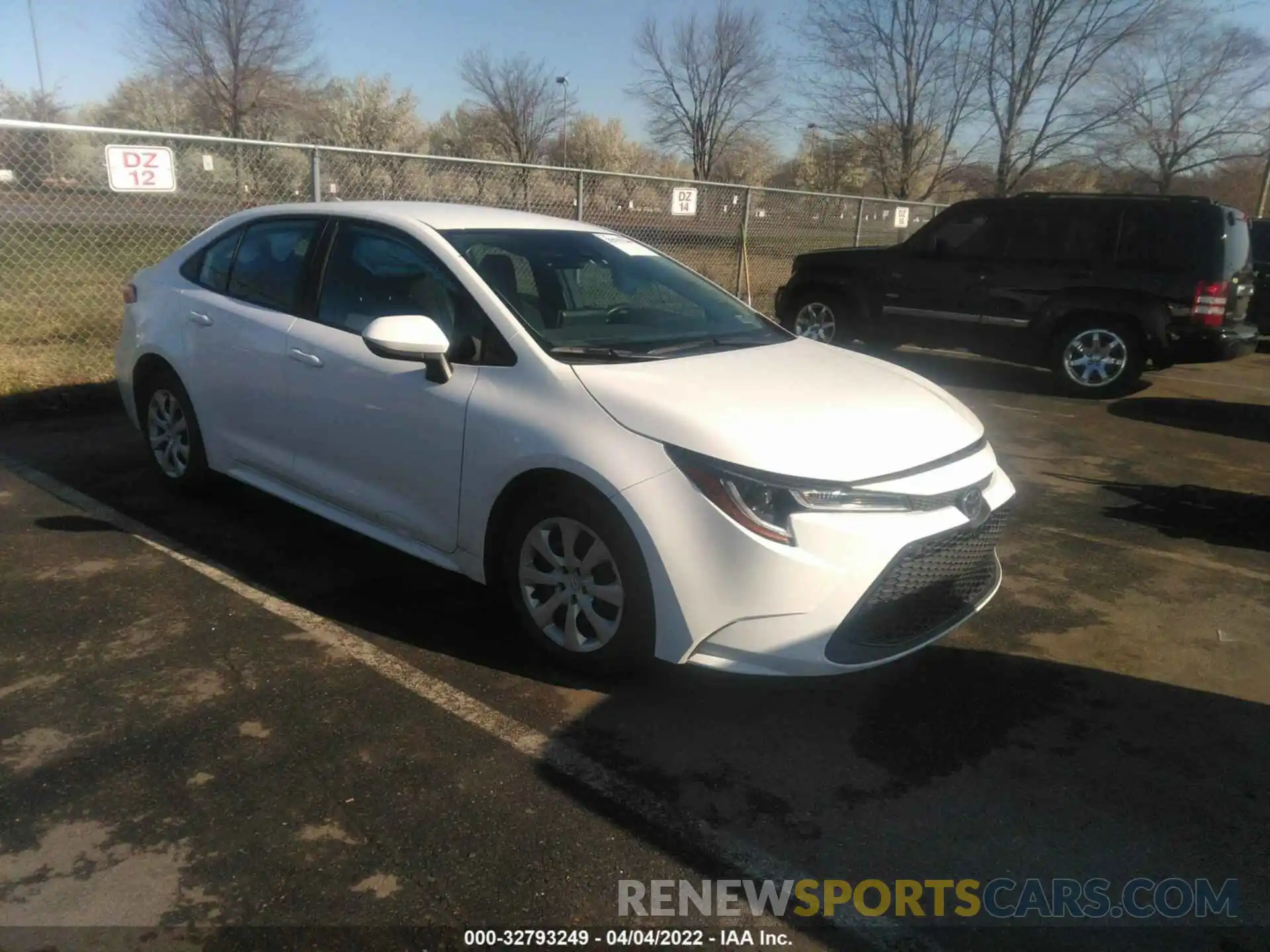 1 Photograph of a damaged car 5YFEPMAE2MP196960 TOYOTA COROLLA 2021