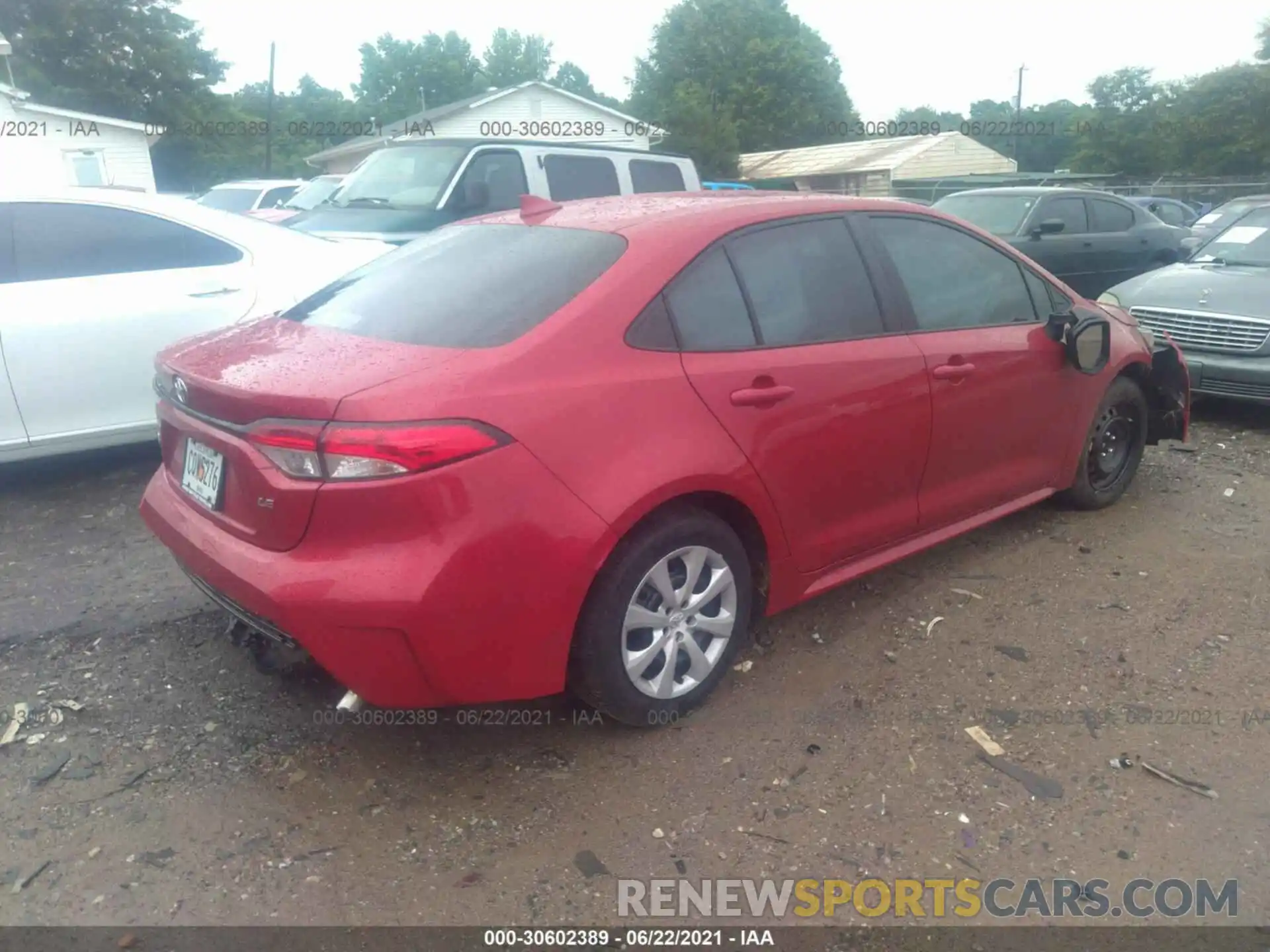 4 Photograph of a damaged car 5YFEPMAE2MP197056 TOYOTA COROLLA 2021