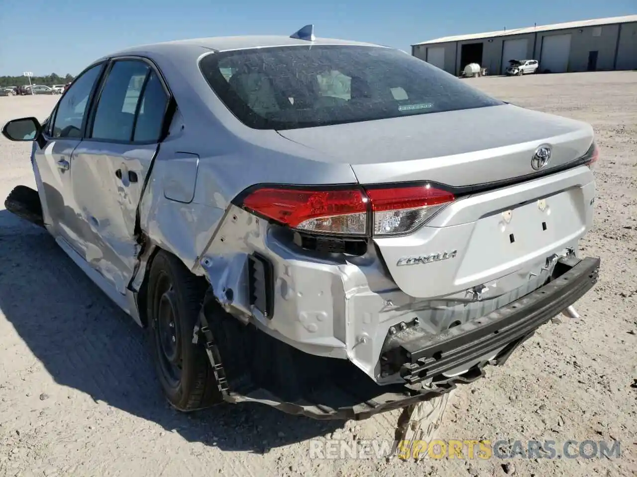 3 Photograph of a damaged car 5YFEPMAE2MP197445 TOYOTA COROLLA 2021