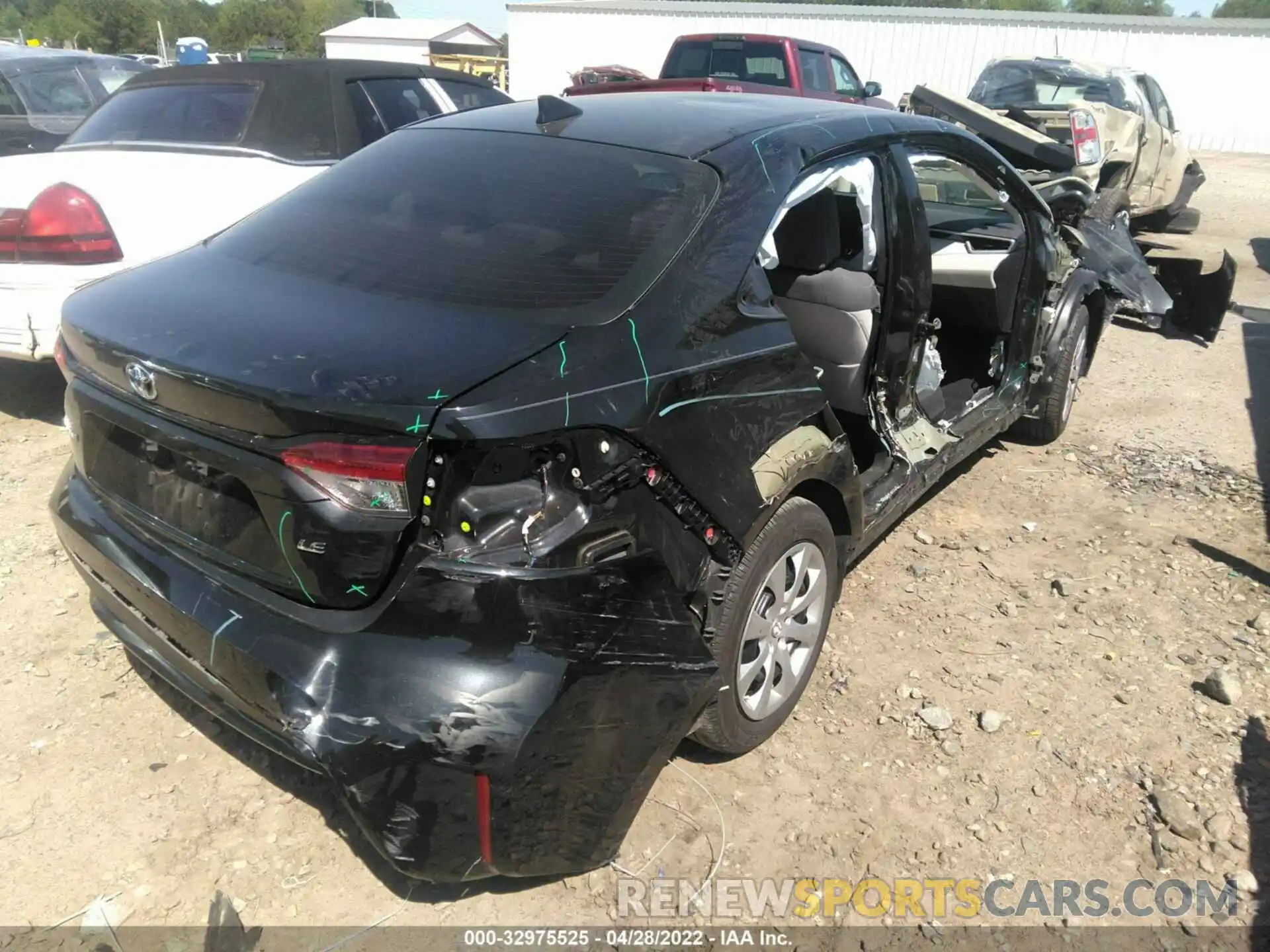 4 Photograph of a damaged car 5YFEPMAE2MP200845 TOYOTA COROLLA 2021