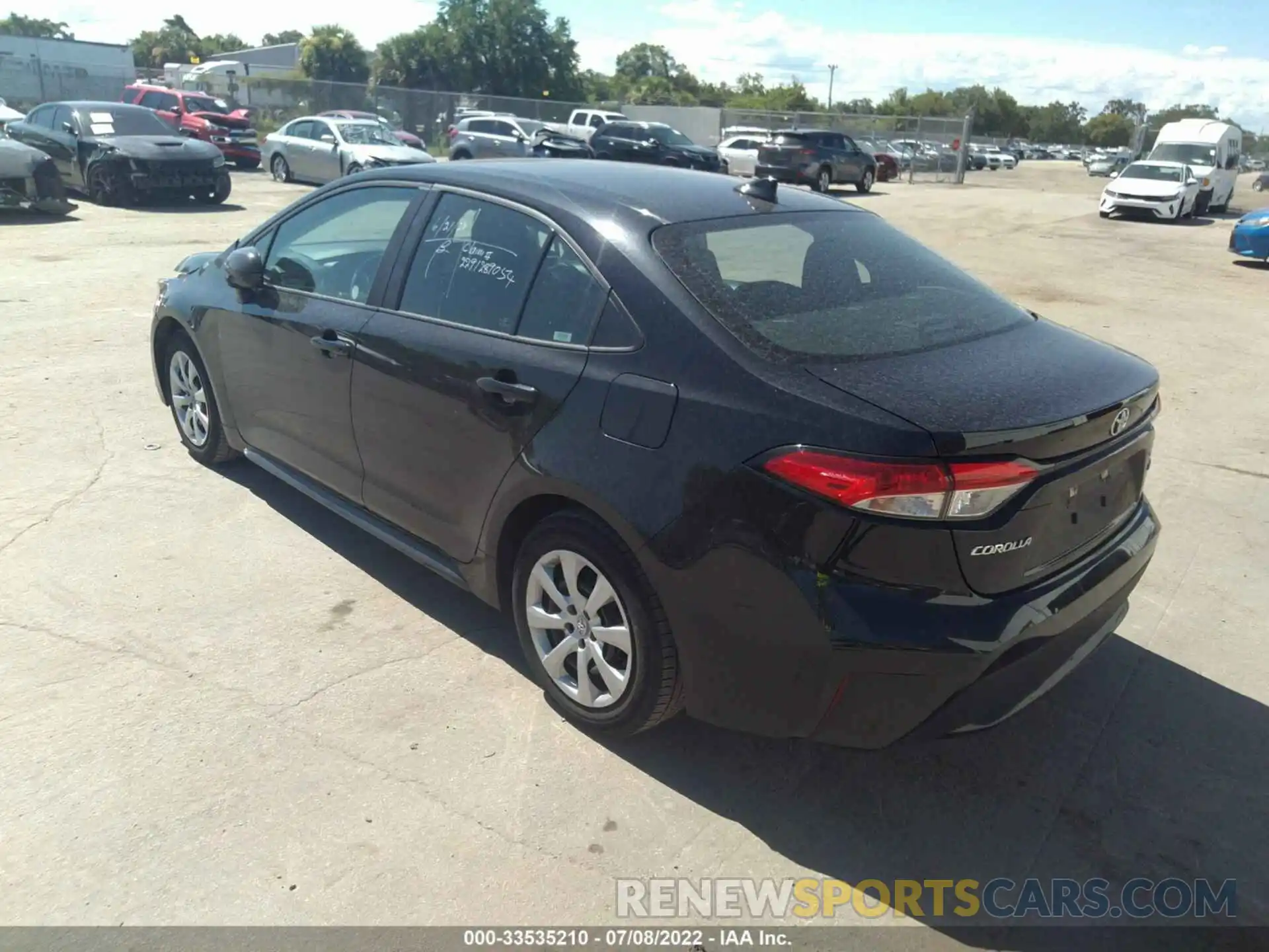 3 Photograph of a damaged car 5YFEPMAE2MP201140 TOYOTA COROLLA 2021