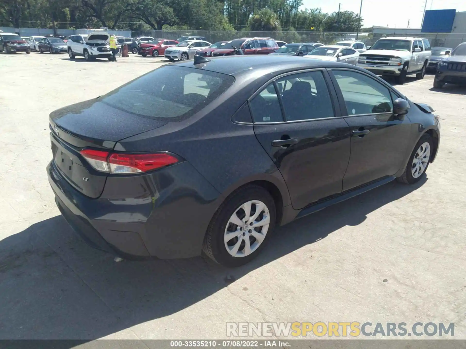 4 Photograph of a damaged car 5YFEPMAE2MP201140 TOYOTA COROLLA 2021