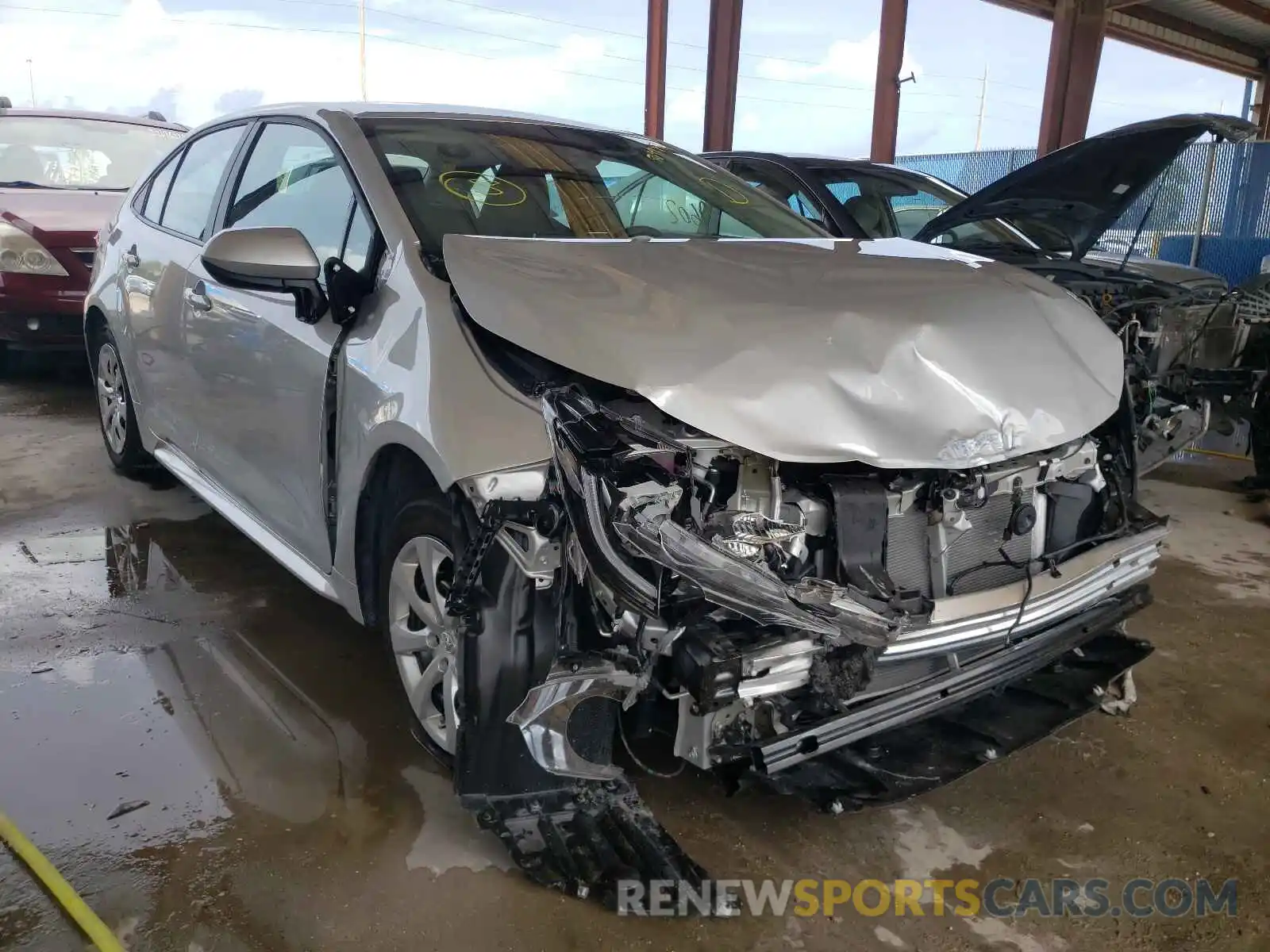 1 Photograph of a damaged car 5YFEPMAE2MP201588 TOYOTA COROLLA 2021