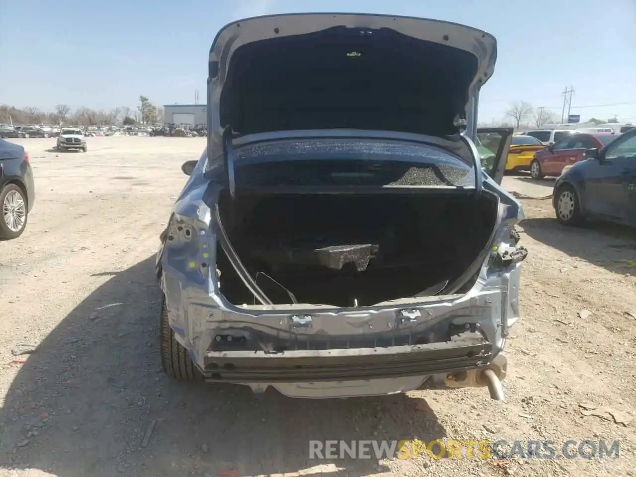 9 Photograph of a damaged car 5YFEPMAE2MP201641 TOYOTA COROLLA 2021