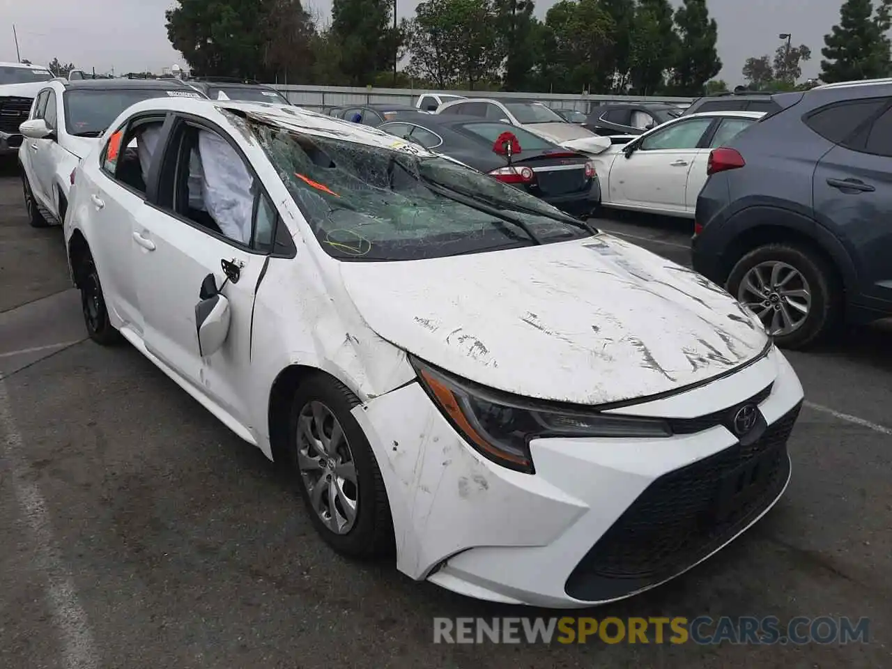 1 Photograph of a damaged car 5YFEPMAE2MP203454 TOYOTA COROLLA 2021