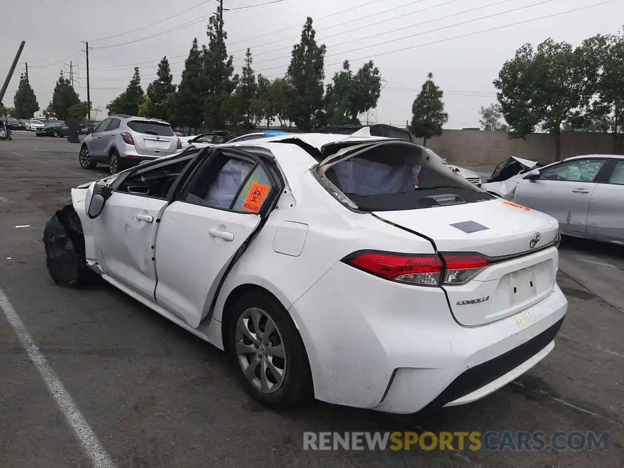 3 Photograph of a damaged car 5YFEPMAE2MP203454 TOYOTA COROLLA 2021