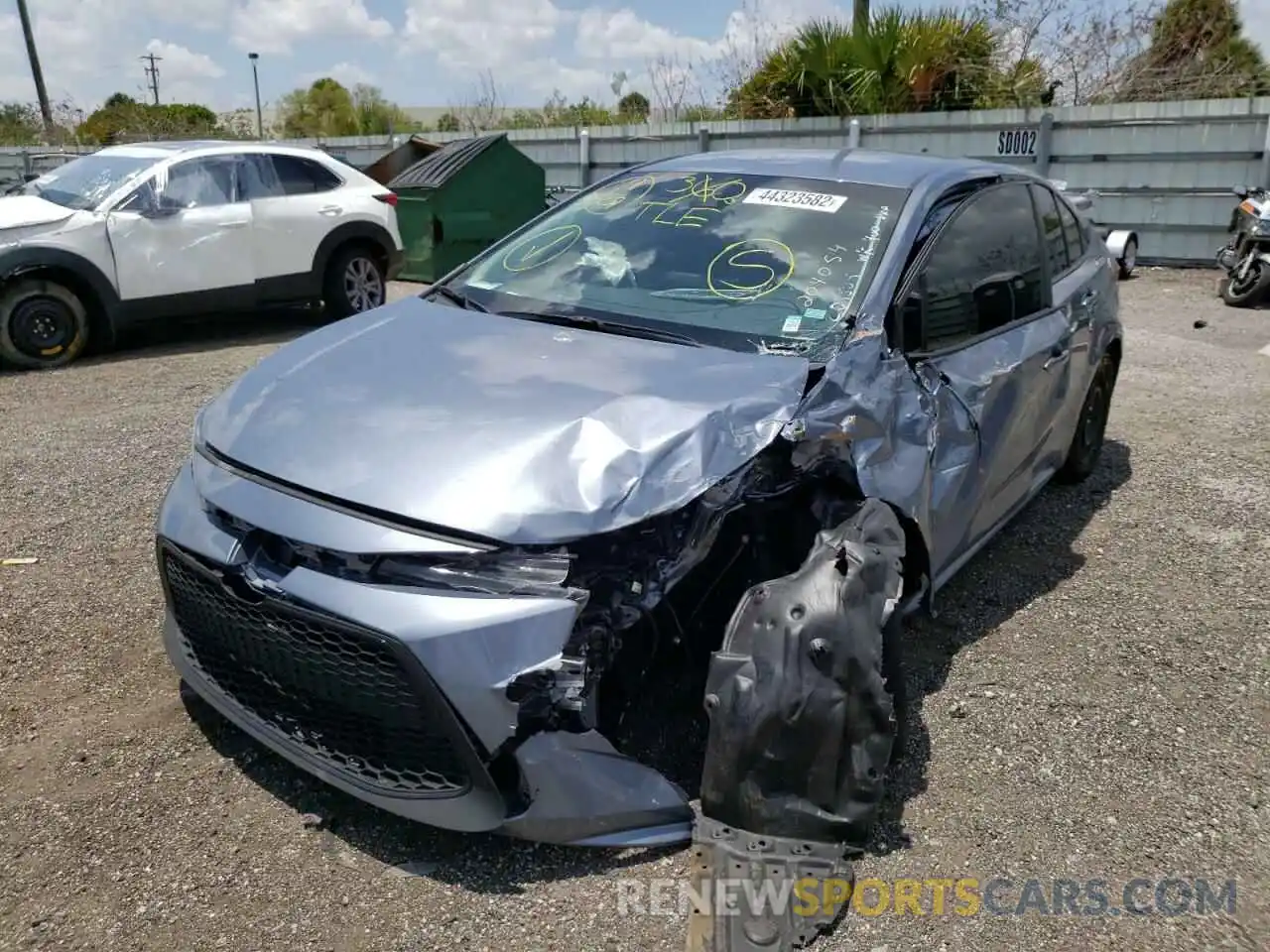 2 Photograph of a damaged car 5YFEPMAE2MP204054 TOYOTA COROLLA 2021