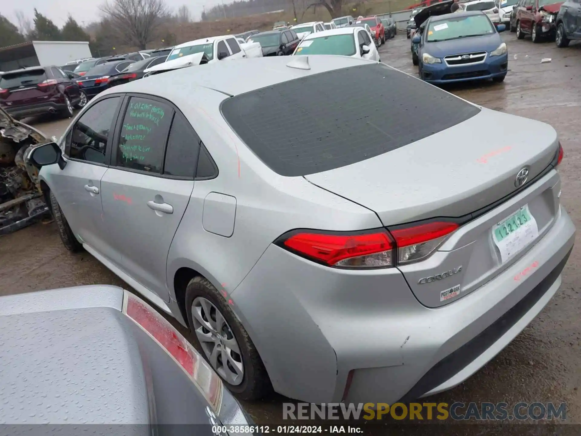 3 Photograph of a damaged car 5YFEPMAE2MP206693 TOYOTA COROLLA 2021