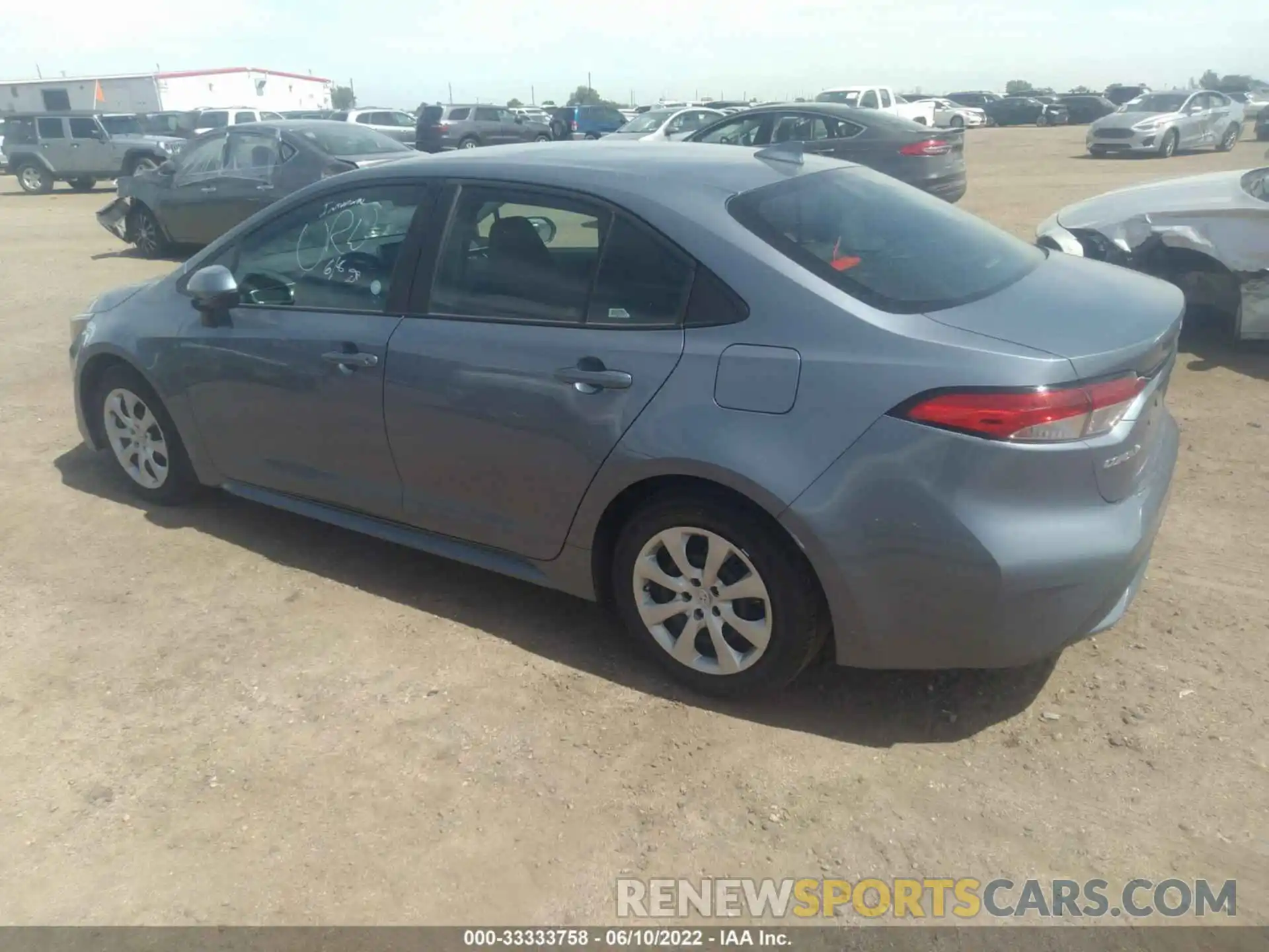 3 Photograph of a damaged car 5YFEPMAE2MP207052 TOYOTA COROLLA 2021