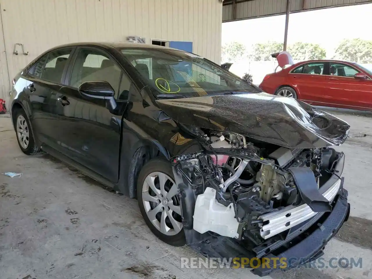 1 Photograph of a damaged car 5YFEPMAE2MP207228 TOYOTA COROLLA 2021