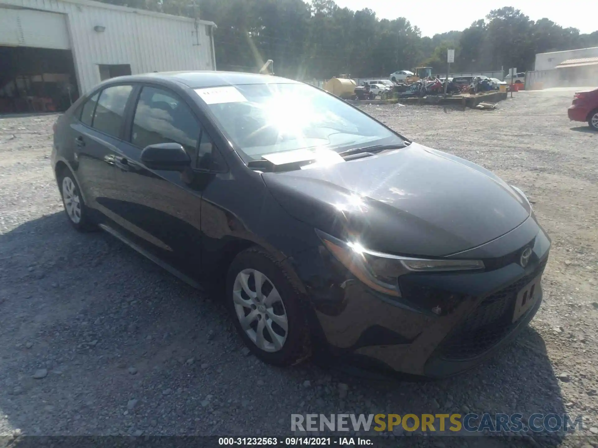 1 Photograph of a damaged car 5YFEPMAE2MP207665 TOYOTA COROLLA 2021