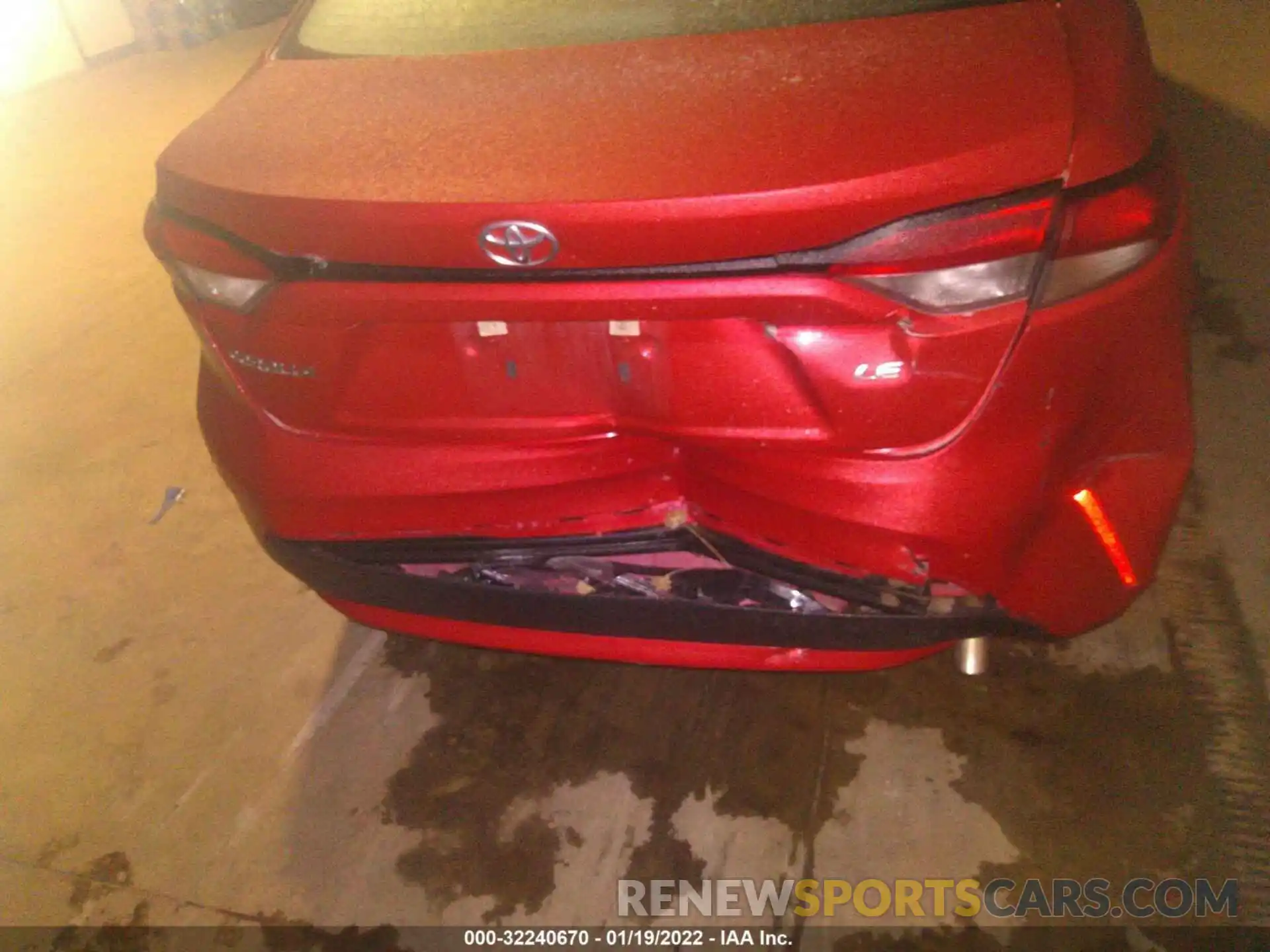 6 Photograph of a damaged car 5YFEPMAE2MP208296 TOYOTA COROLLA 2021