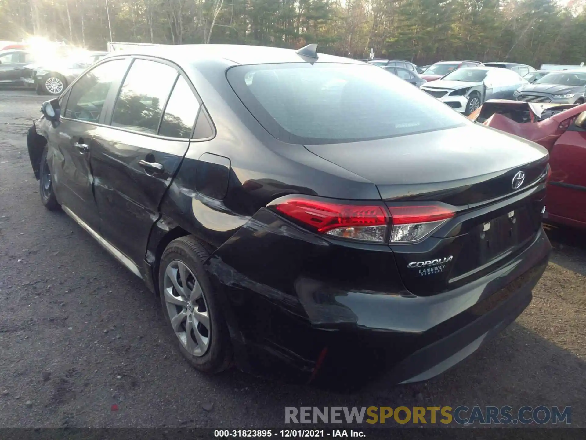 3 Photograph of a damaged car 5YFEPMAE2MP211781 TOYOTA COROLLA 2021