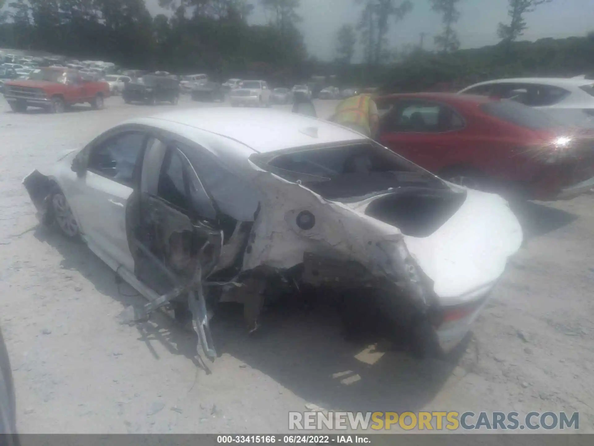 3 Photograph of a damaged car 5YFEPMAE2MP211876 TOYOTA COROLLA 2021