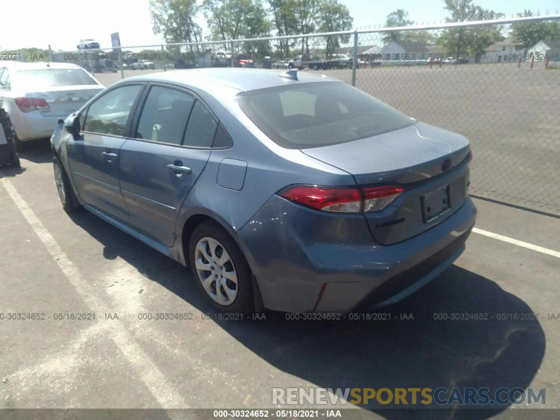 3 Photograph of a damaged car 5YFEPMAE2MP212302 TOYOTA COROLLA 2021