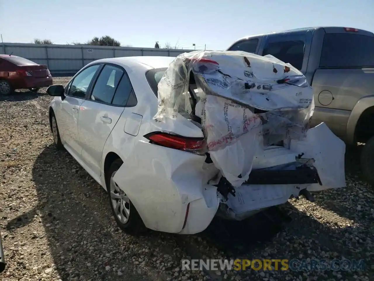 3 Photograph of a damaged car 5YFEPMAE2MP213238 TOYOTA COROLLA 2021