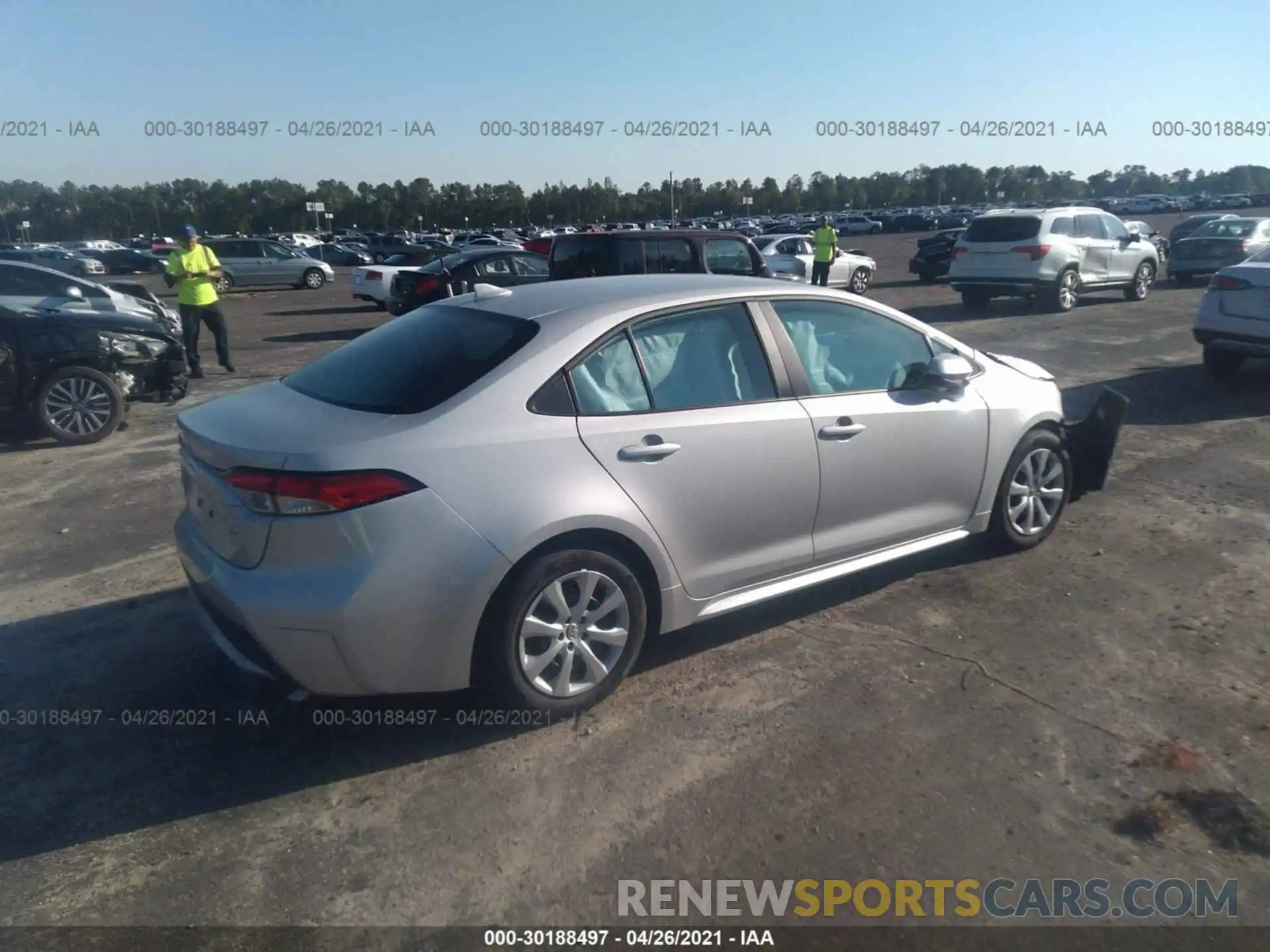 4 Photograph of a damaged car 5YFEPMAE2MP214017 TOYOTA COROLLA 2021