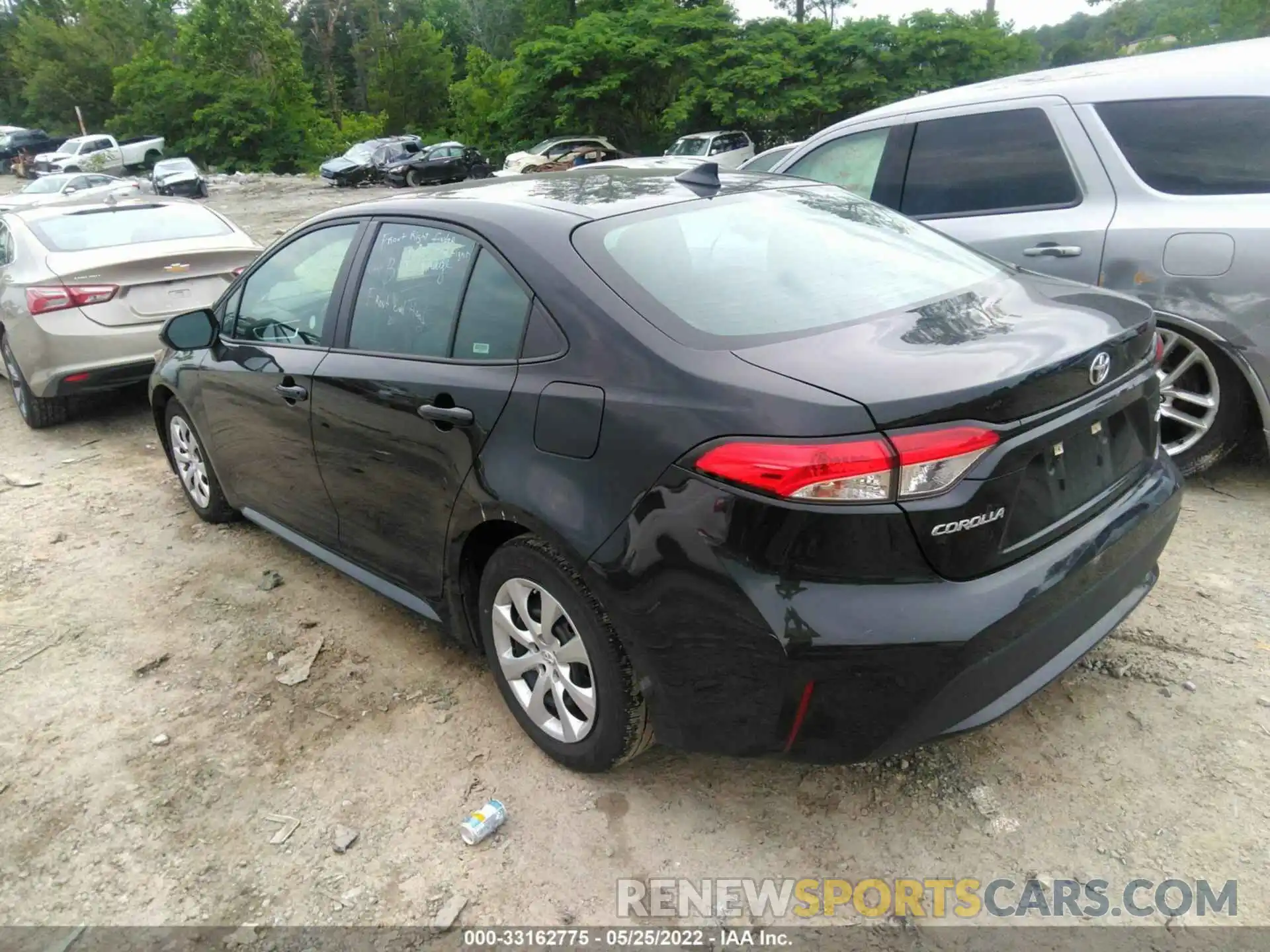 3 Photograph of a damaged car 5YFEPMAE2MP219699 TOYOTA COROLLA 2021