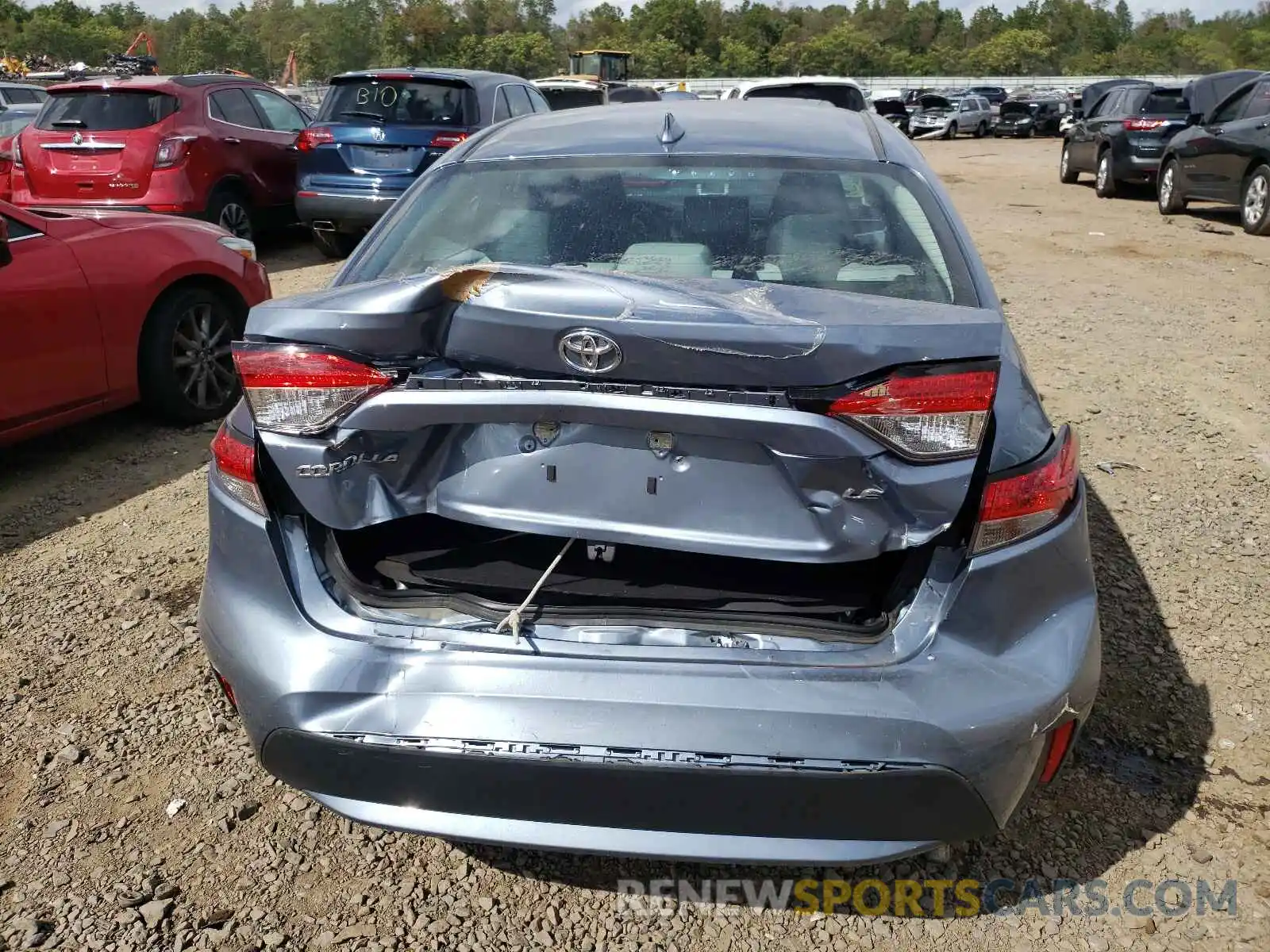 9 Photograph of a damaged car 5YFEPMAE2MP221128 TOYOTA COROLLA 2021