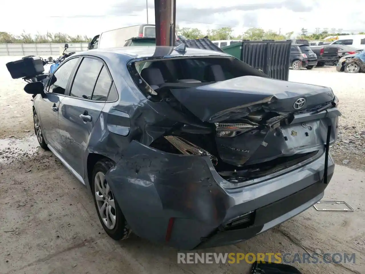 3 Photograph of a damaged car 5YFEPMAE2MP223218 TOYOTA COROLLA 2021