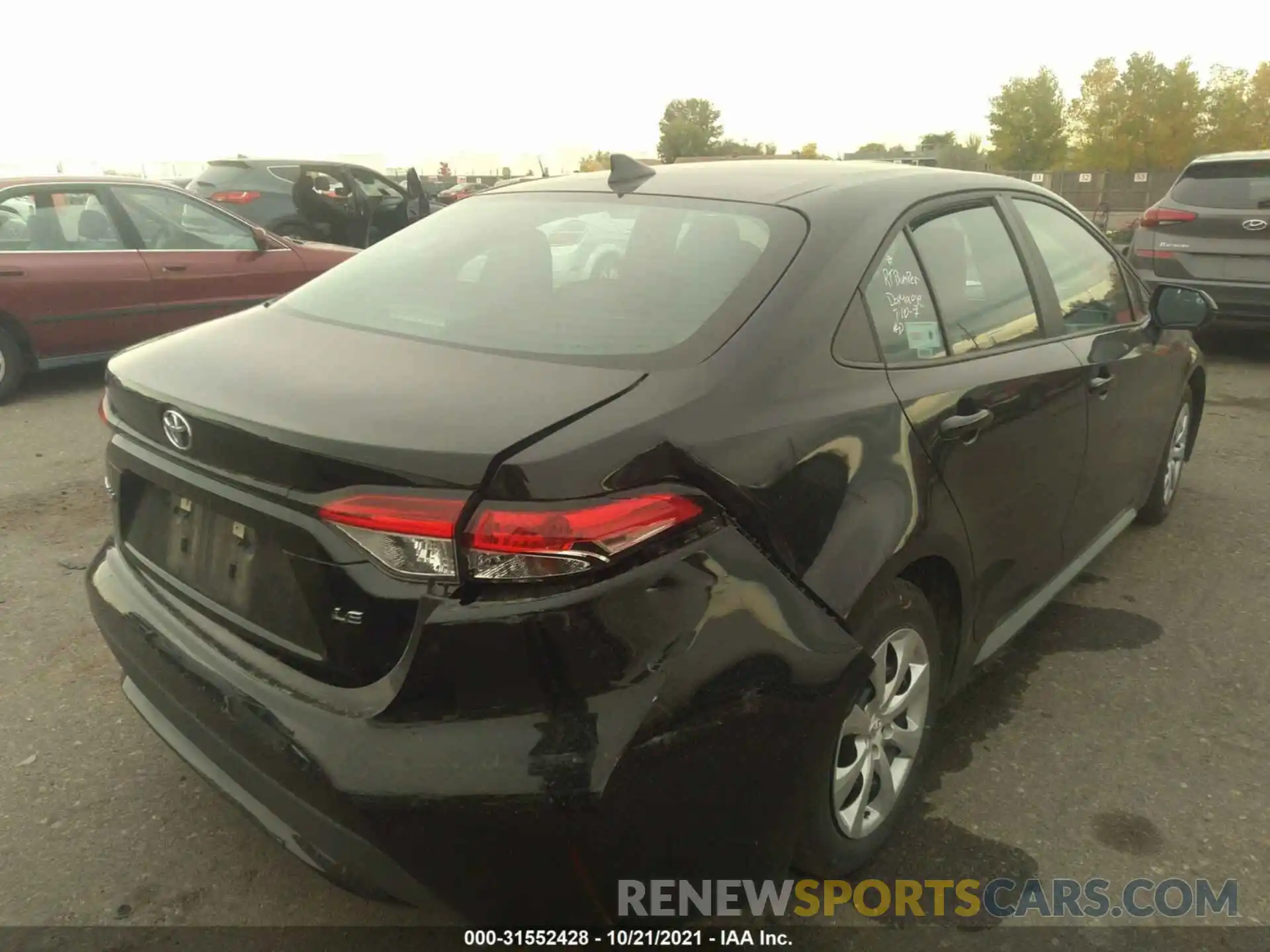 4 Photograph of a damaged car 5YFEPMAE2MP223381 TOYOTA COROLLA 2021