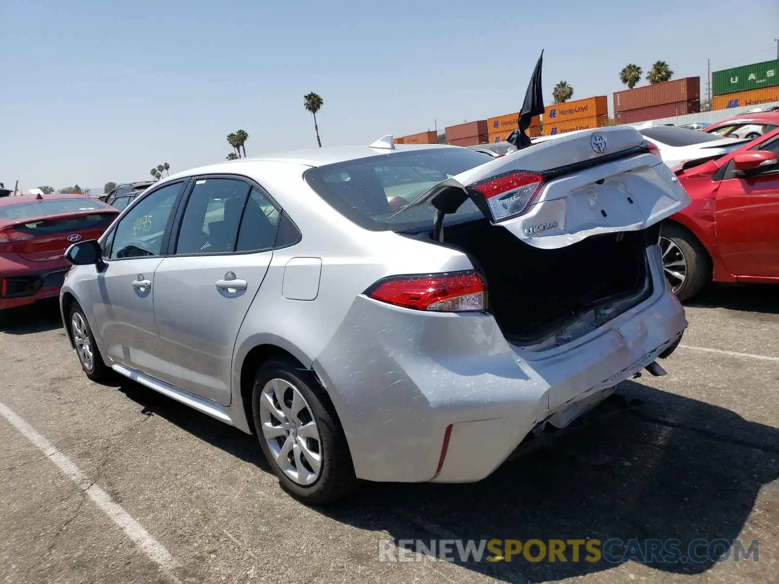 3 Photograph of a damaged car 5YFEPMAE2MP224627 TOYOTA COROLLA 2021