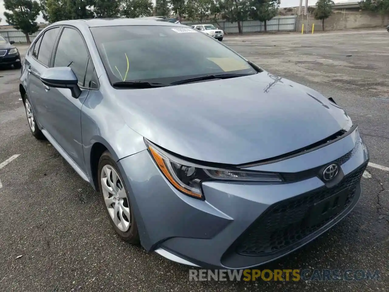 1 Photograph of a damaged car 5YFEPMAE2MP225227 TOYOTA COROLLA 2021