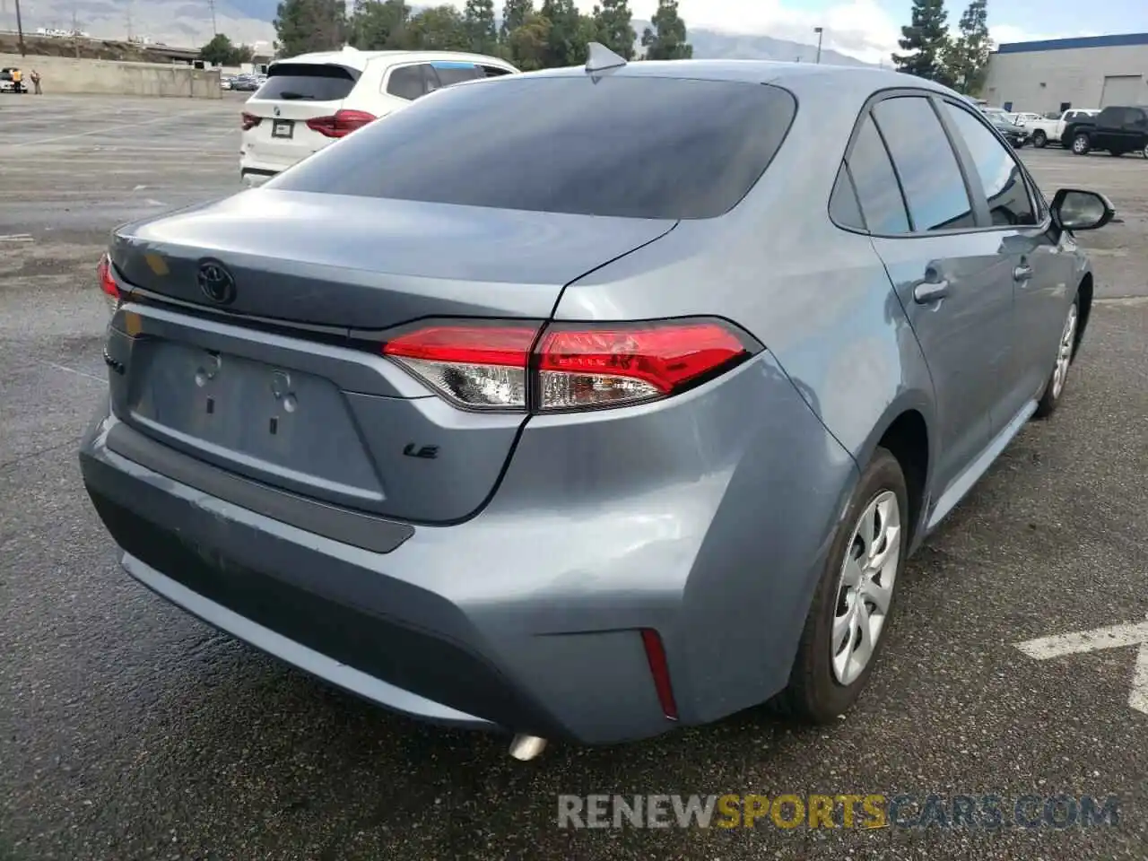 4 Photograph of a damaged car 5YFEPMAE2MP225227 TOYOTA COROLLA 2021