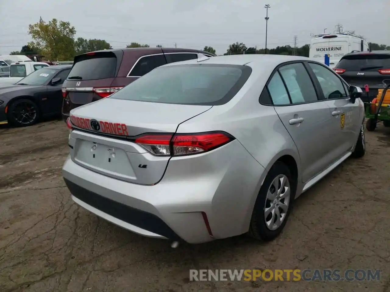 4 Photograph of a damaged car 5YFEPMAE2MP226801 TOYOTA COROLLA 2021